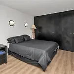 Heart Of The City Holiday Living